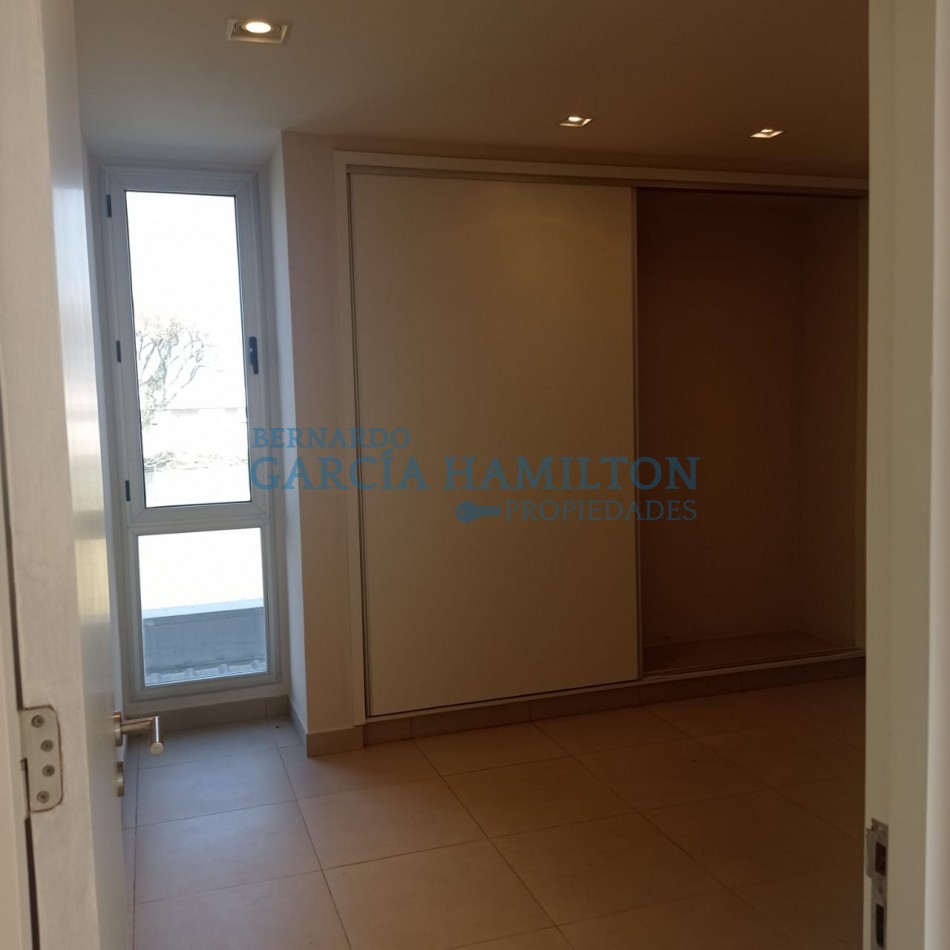 CASA EN VENTA BARRIO PRIVADO EL PORTILLO