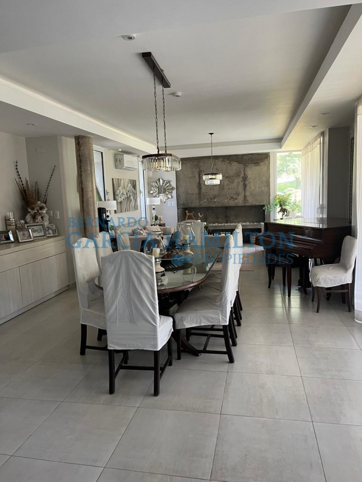 LAS YUNGAS CASA EN VENTA