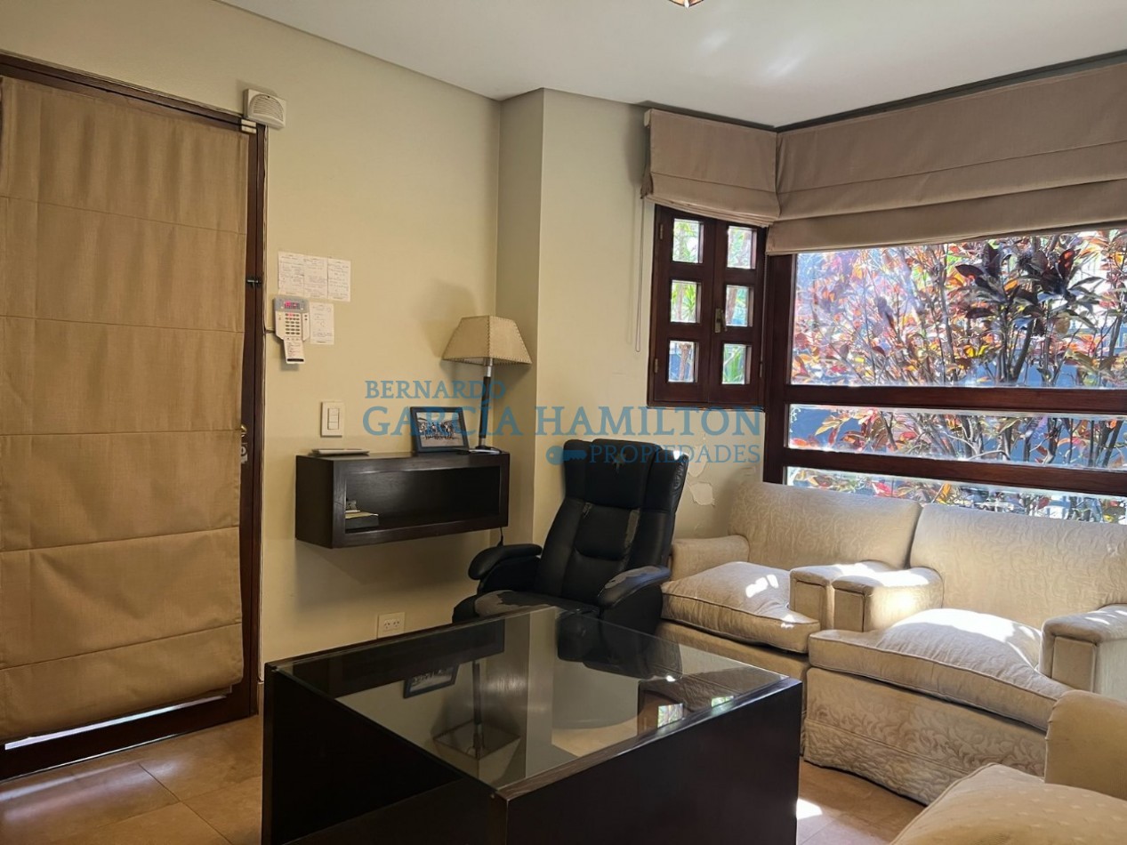 CASA EN VENTA BARRIO GUILLERMINA