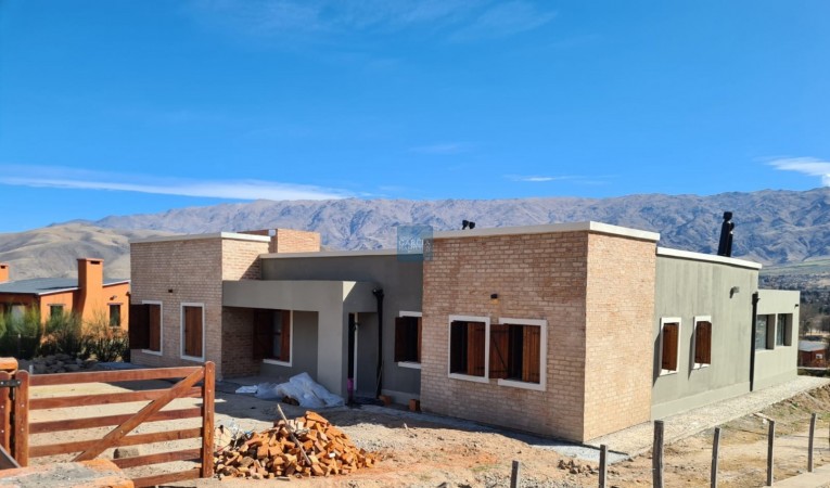 CASA EN VENTA TAFI DEL VALLE