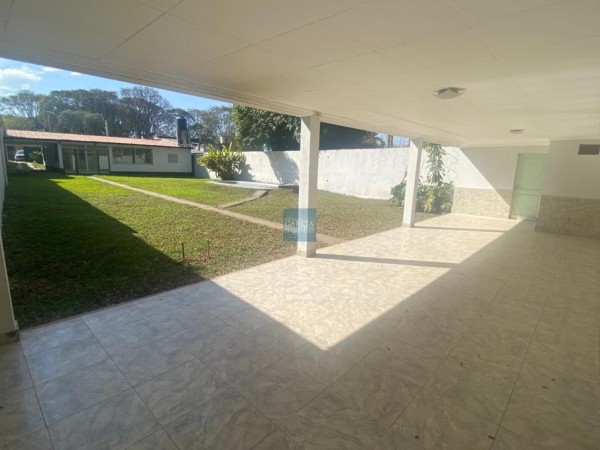 CASA EN VENTA EL CORTE