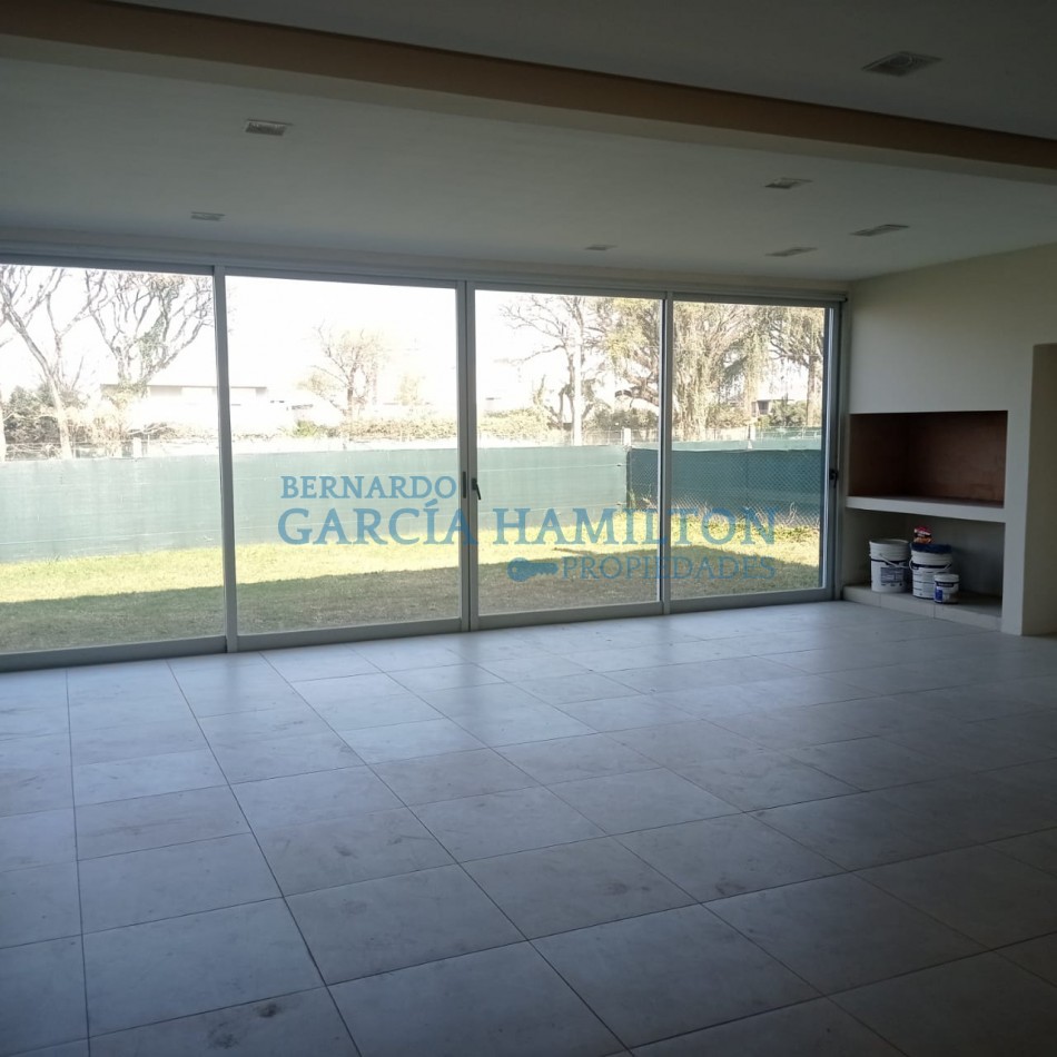 CASA EN VENTA BARRIO PRIVADO EL PORTILLO