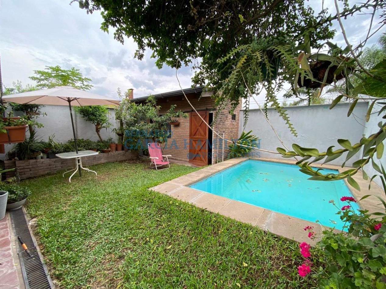 CASA EN VENTA en el corazon de YERBA BUENA 