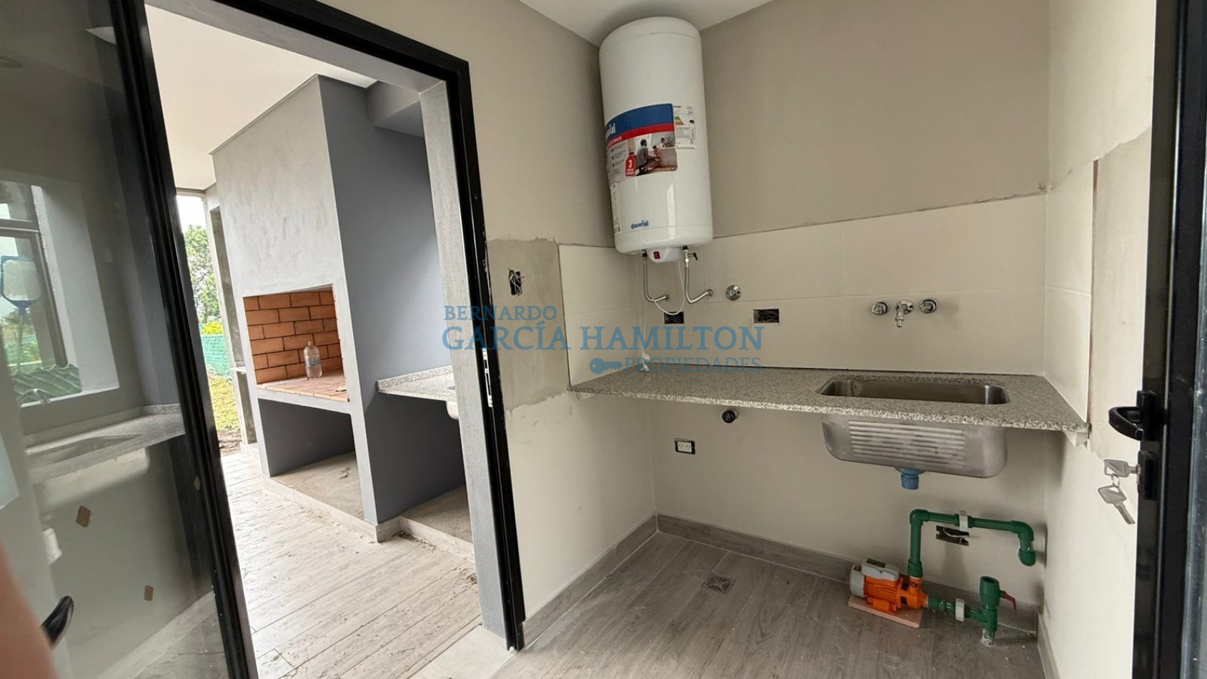 Casa en Venta Barrio Privado Las Cañas 1