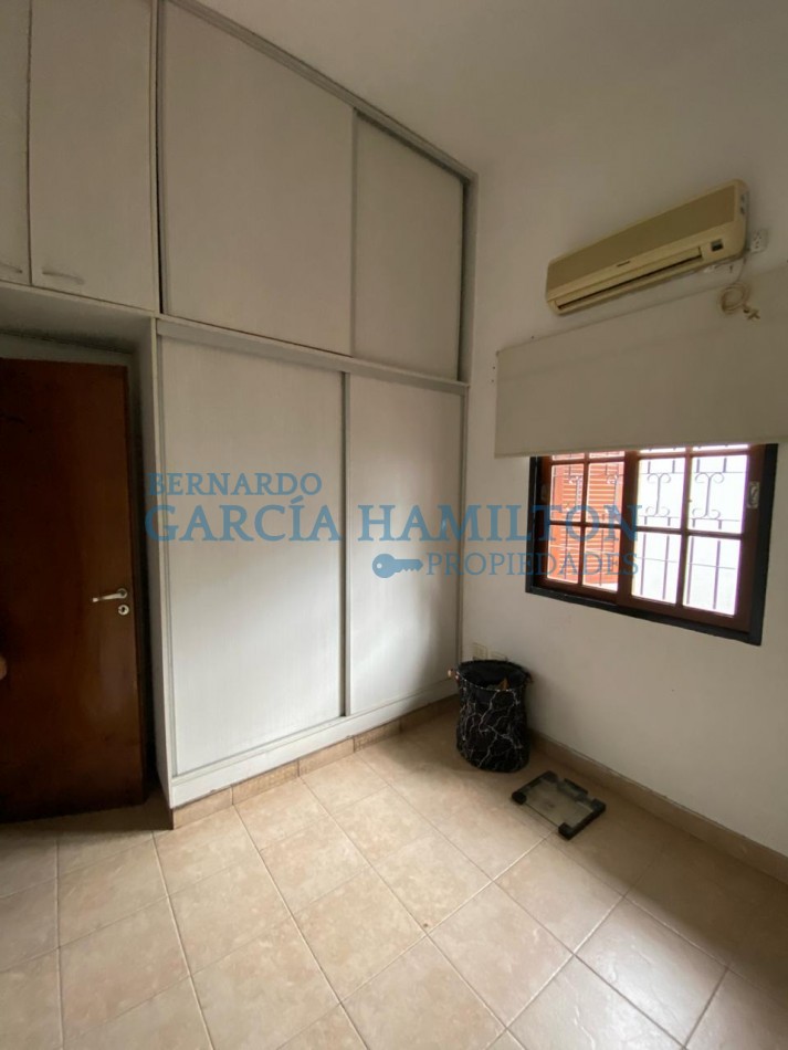 CASA EN VENTA en el corazon de YERBA BUENA 