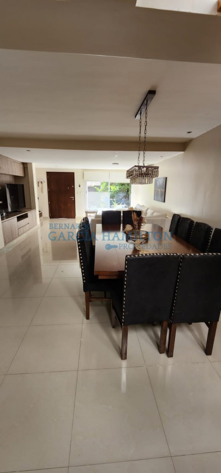 PROPIEDAD A METROS DE AV PERON