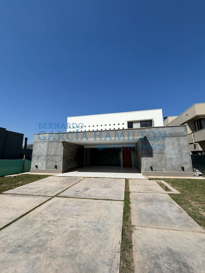 CASA VENTA EL PORTILLO Barrio Privado