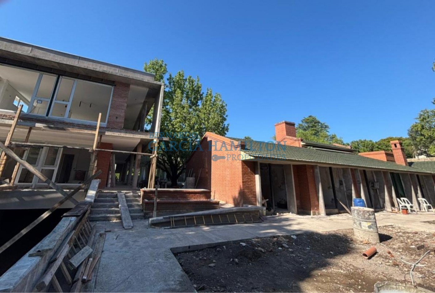 IMPORTANTE LOCAL COMERCIAL EN ALQUILER