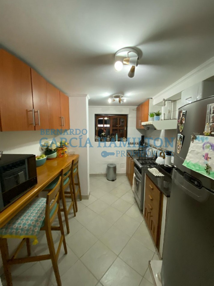 CASA EN VENTA en el corazon de YERBA BUENA 