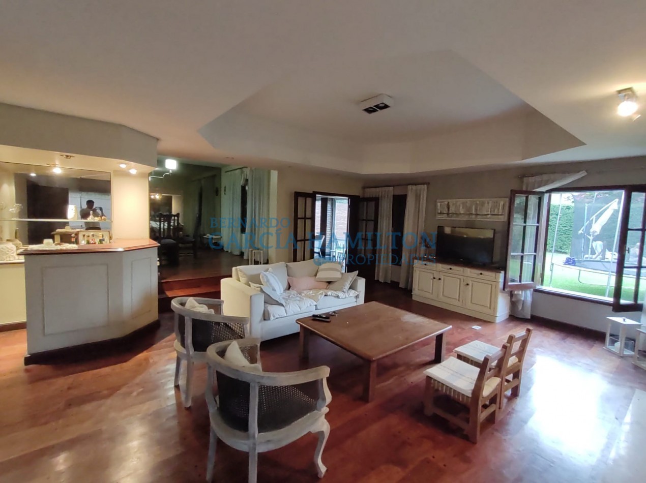 CASA EN VENTA CALLE LAS ROSAS 100