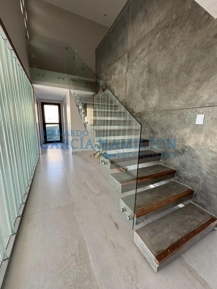 CASA VENTA EL PORTILLO Barrio Privado