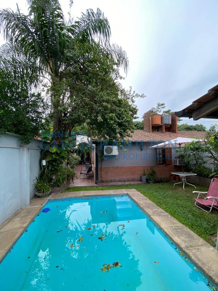 CASA EN VENTA en el corazon de YERBA BUENA 