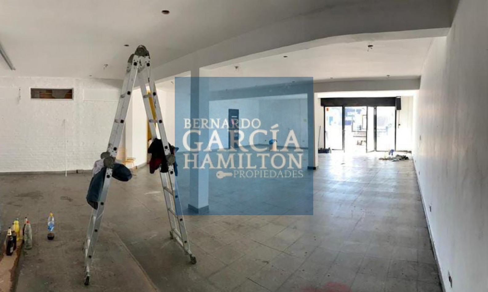 GALPON CON LOCAL COMERCIAL EN VENTA
