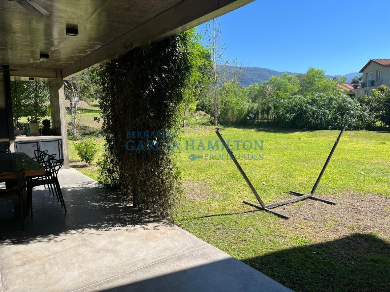 LAS YUNGAS CASA EN VENTA