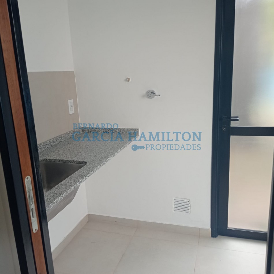 CASA EN VENTA Bo PRIVADO ALTO VERDE 2. 