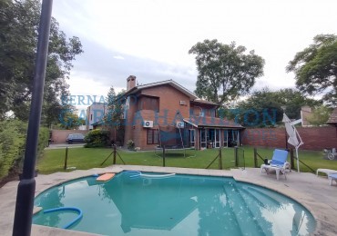 CASA EN VENTA CALLE LAS ROSAS 100