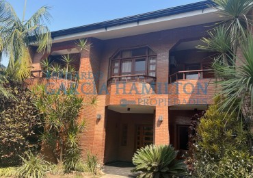 CASA EN VENTA BARRIO GUILLERMINA